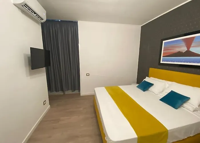 Donna Cunce * Neapel